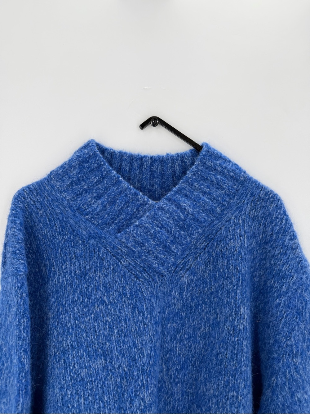 Cos Regular Fit Alpaca Wool Blend Chunky V Neck Shawl Collar Sweater In Blue